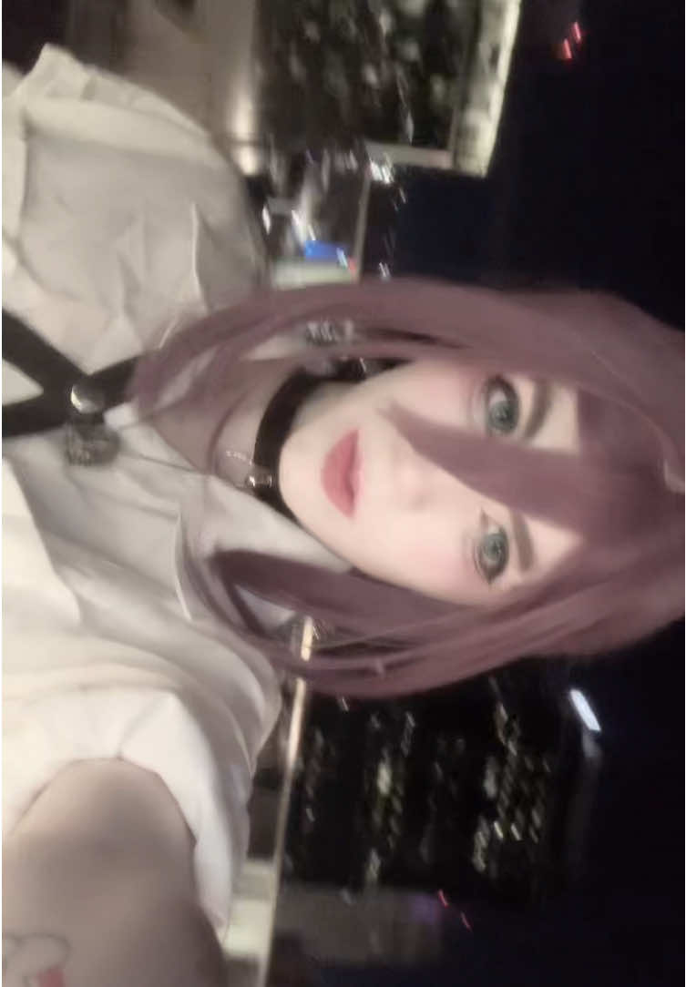 I’m right where you left me. #reze #csm #chainsawman #rezecosplay #csmcosplay 