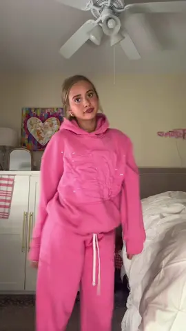 Set is @vitalthreadscollective #fyp #viral 