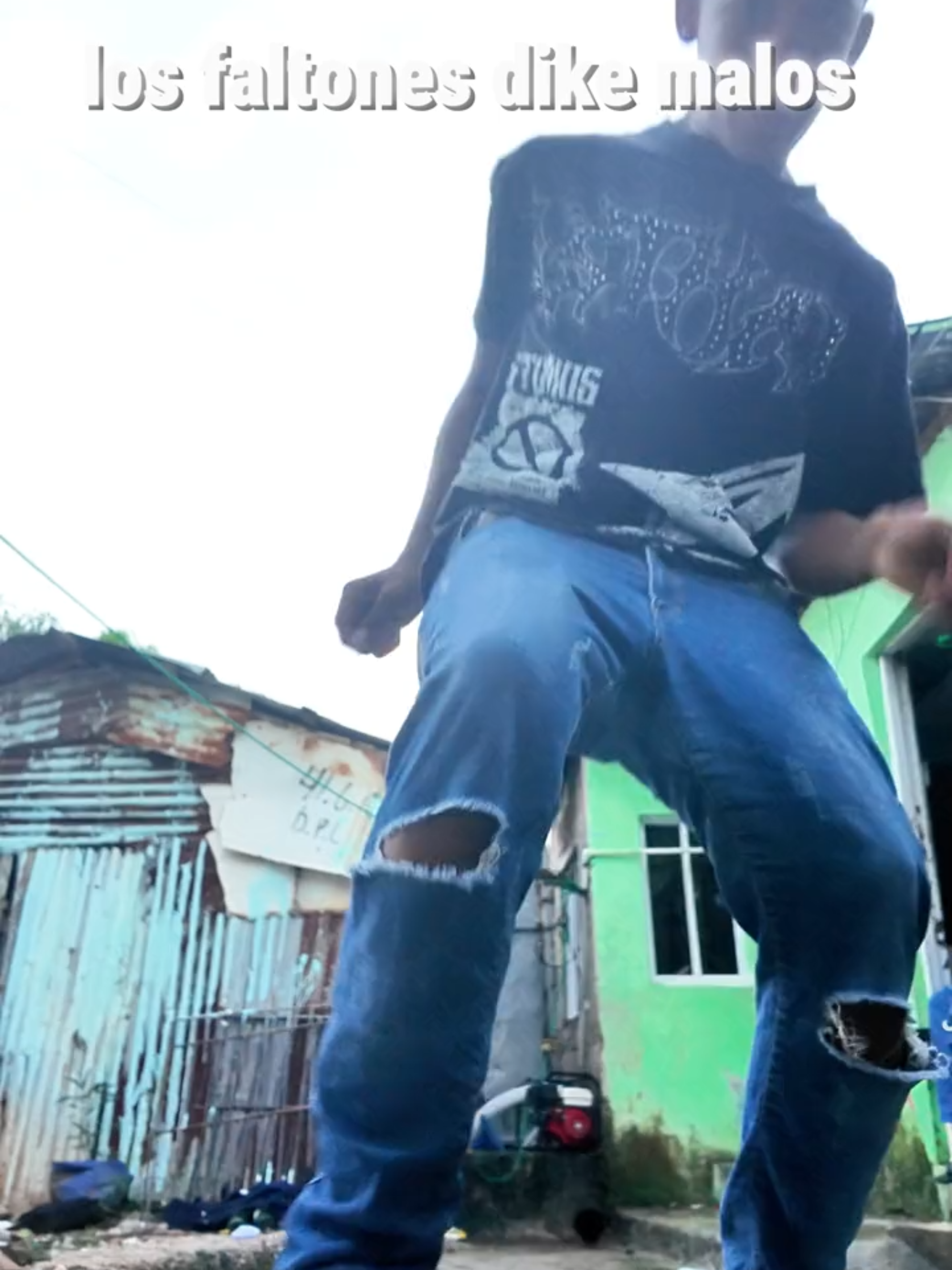 falttnes#paratiiiiiiiiiiiiiiiiiiiiiiiiiiiiiii #parati #viral_video #fyp #viraltiktok