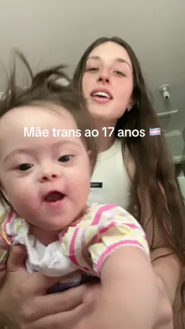 A mãe trans mais jovem do mundo #trans #down #fyp #maternidade 