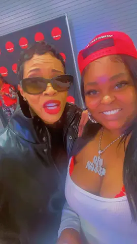 Late Upload from Classic Weekend With @yuntietiaback ! Love me some her! A real Florida vibe! #flclassic #yuntie #fyp #bigleagues #backstage