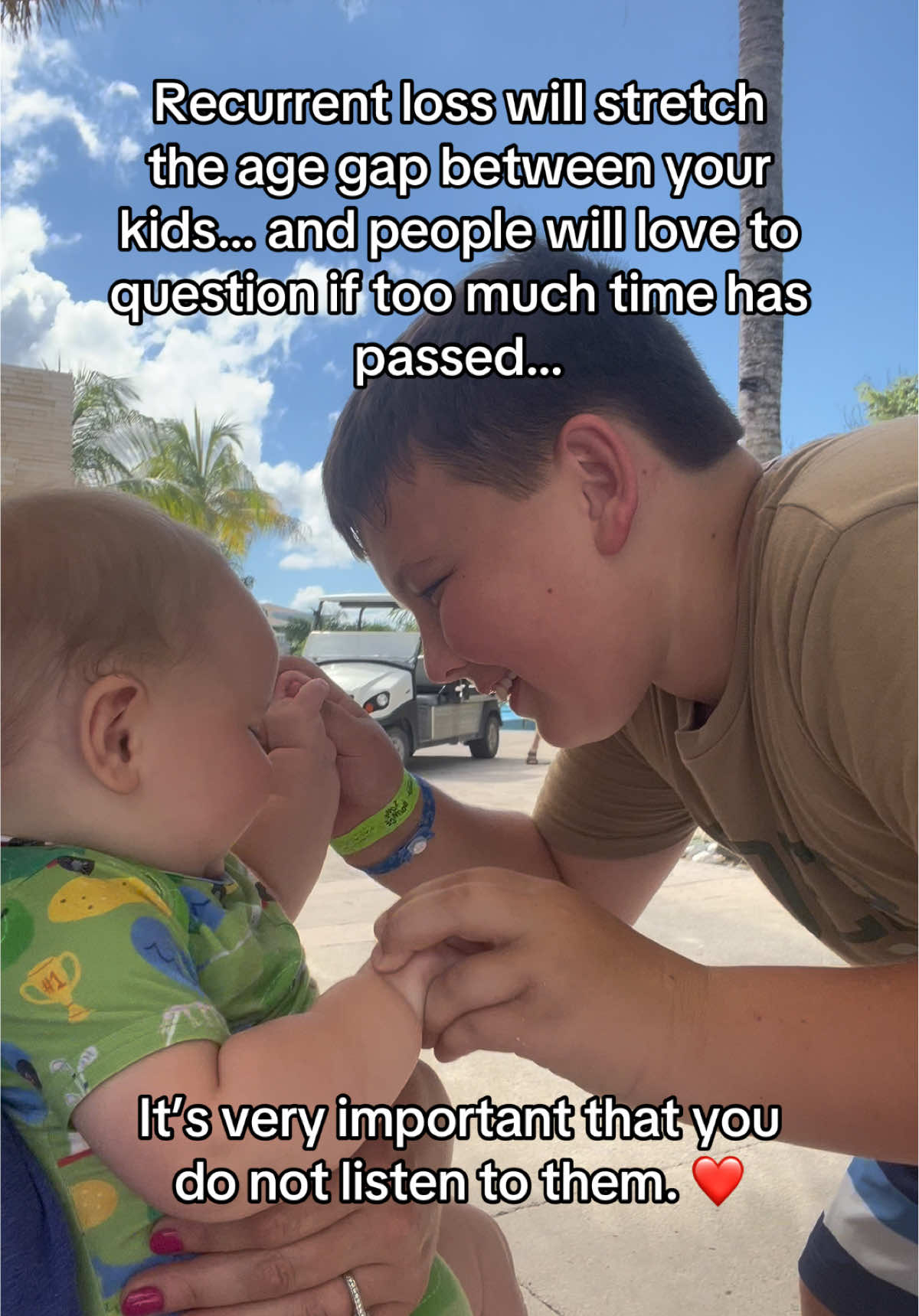 There are 12 and 9 years between my older boys and the baby… and it has been the most beautiful bond to witness. I was never the one worried about the age gap. It was always the unsolicited “advice.” I am so glad I never let those comments get to me. ❤️ #recurrentpregnancyloss #rainbowbaby #agegapkids #motherhood #miscarriage 