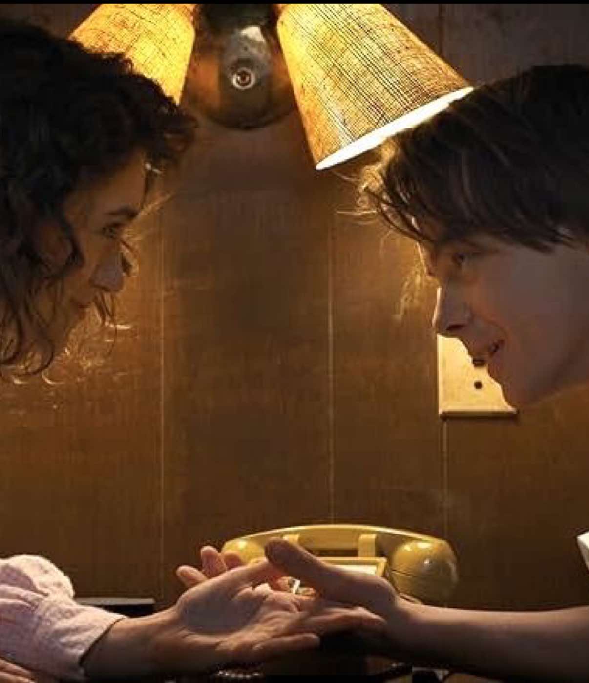 “Can you pass me the olive oil?” “That’s wine.” 💔 #strangerthings #jonathanbyers #fyppp #strangerthingsseason4 #hawkins 