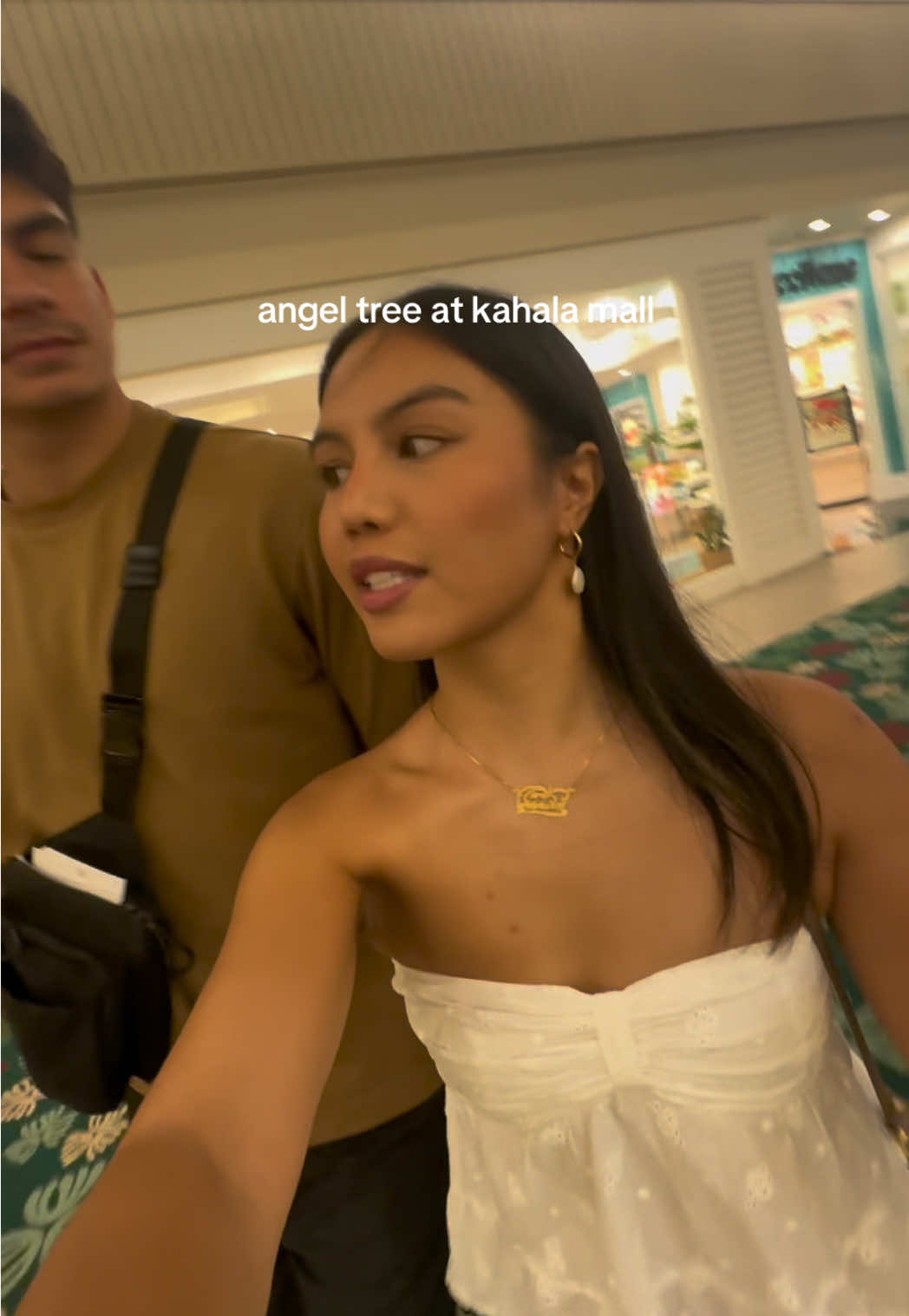 it’s so fun shopping for kids toys 🥲💕 #angeltree #christmas #kahalamall #hawaii 