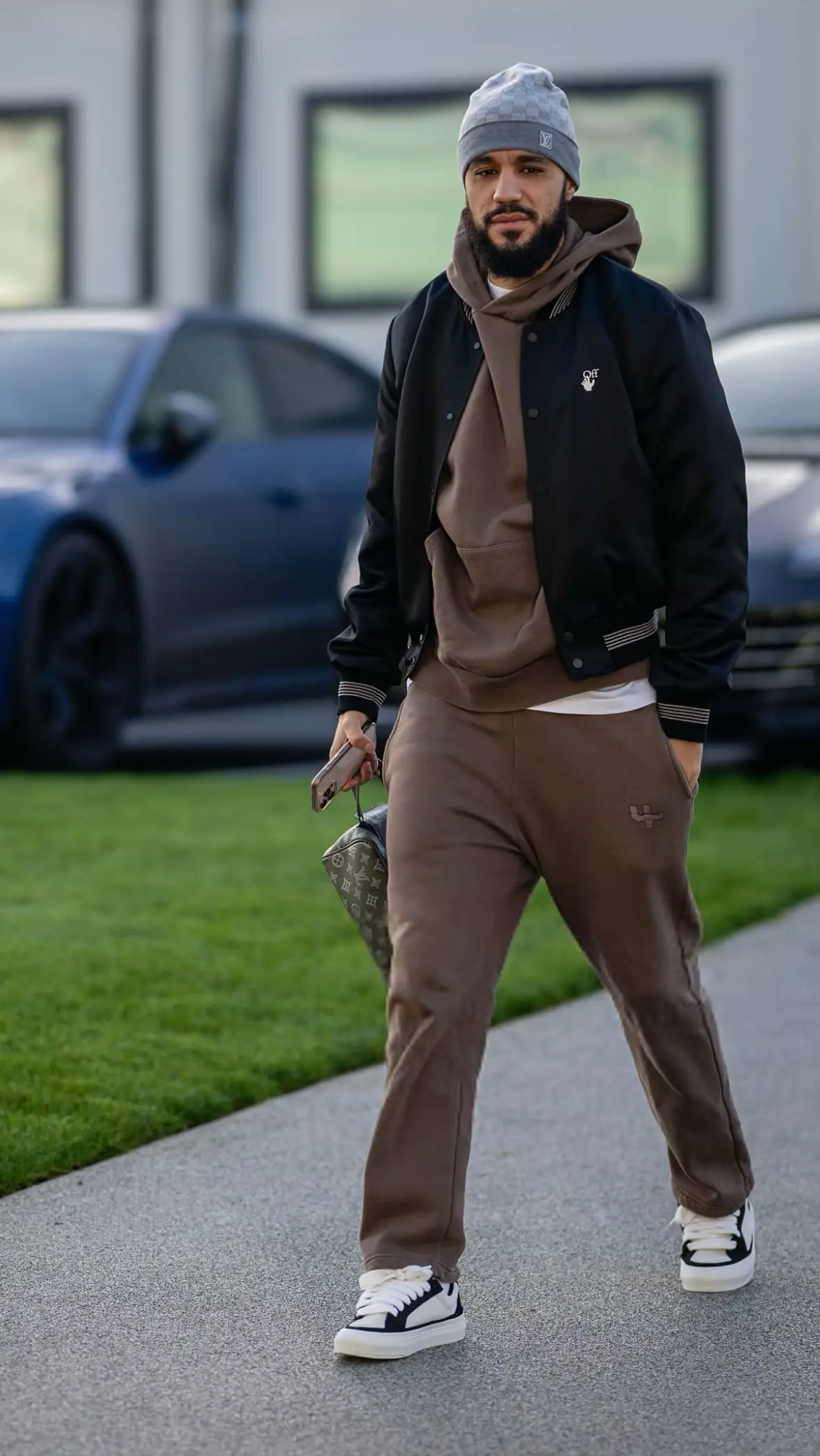 lately. See you tomorrow @manchesterunited 🔴