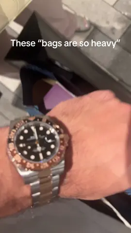 When you get a new watch 🤧🤣🤣 #rolex #gmt #rootbeer