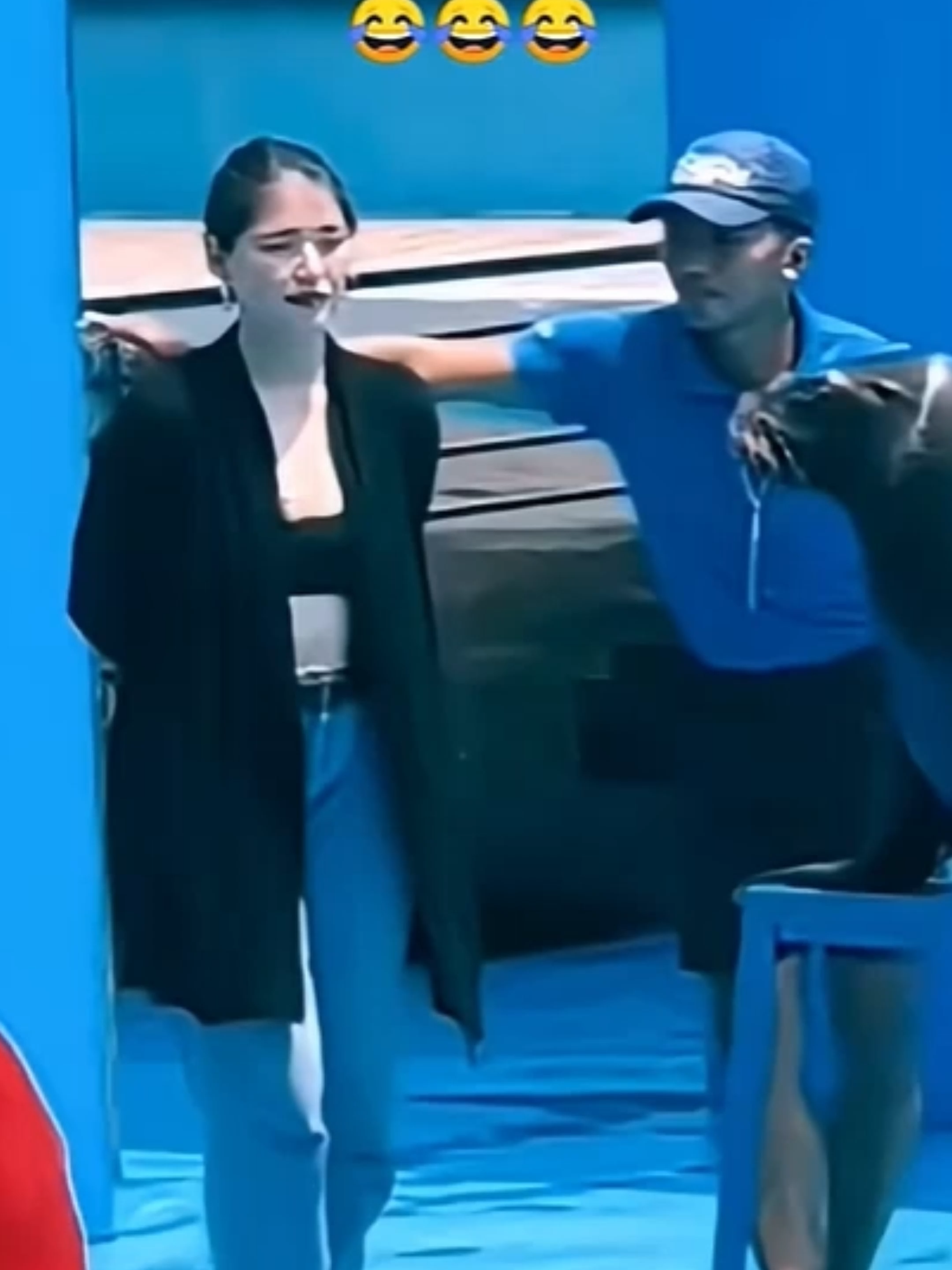 202512040707 (1)#funnyvideos😂 #mostviralvideo #emotional #viraltiktok #memestiktok #teampayaman #memes