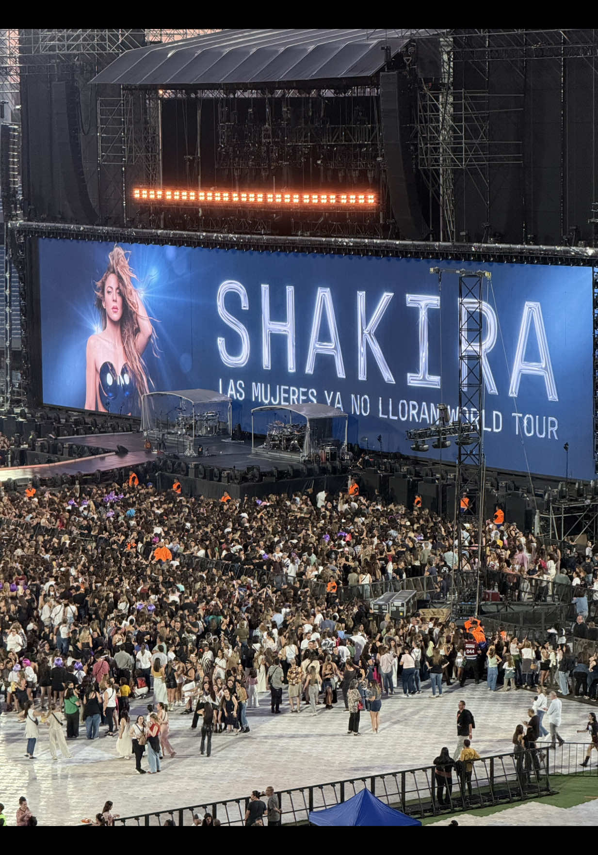 Concierto Shakira 2025 🫶🏻  #shakira #lasmujeresyanolloran #concierto #shakirauruguay2025 @Lilian Puzo Sifontes 