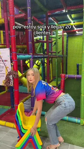 listos para atenderlos 😎 #fyp #humor #dafnnejm 