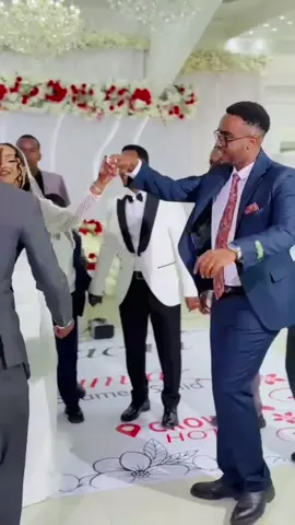 Habeenkaga farxada imisa inamood oo wlalahaa ah garabkga kaso muuqan doona.😭❤️#fyp #somalitiktok 