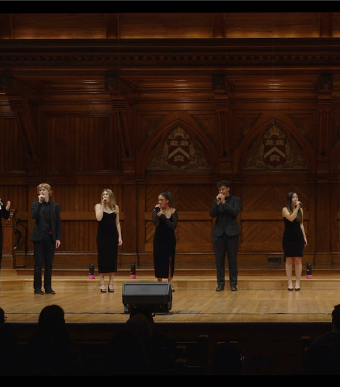 Blackbird opb. @The Beatles - Out on YouTube at midnight. (12/5) 🐦‍⬛🖤💖 @Paul McCartney 🎼 Arranged by: @Soren @rhys moon  💻 Video edit by: @bekuo.chukwu  #blackbird #harvardopportunes #choral #pitchperfect #harvardacapella 