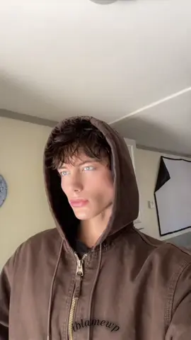 @lizka @hullo #fyp #viral #mogger #bp #bpedit 