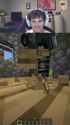 Minecraft hide and seek #Minecraft #minecraftmemes #minecrafter 