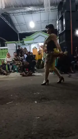 2️⃣3️⃣9️⃣5️⃣ Gagal Romant 😁😁😁 #reyogponorogo #reyogobyog #ganonganpongge #jathilanputrizaa #liveinslambur 