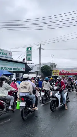 Cái thời tiết xứng đáng ở nhà ngủ😪#fyp #xh #binhhoa #trending 