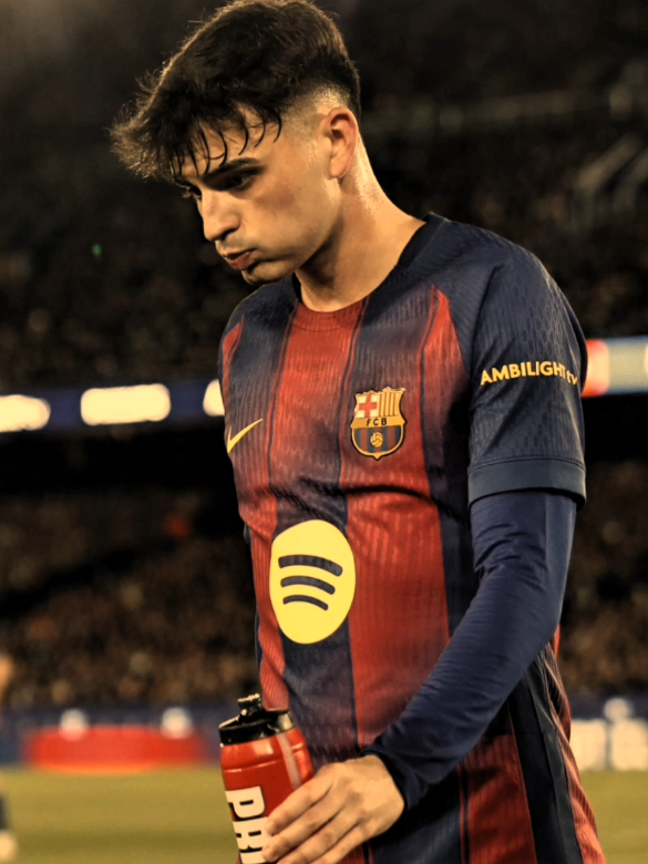 No pedri no party 💫| #pedri #fcbarcelona #pedrigonzalez #elegancia #viral 