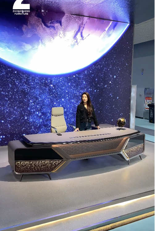 This is the CEO’s desk that won the Red Dot Design Award.Unique design makes it unforgettable at first sight#bossdesk #officedesk #executivedesk #business #officefurniture #luxuryfurniture #chinafurniture #furniturefactory 