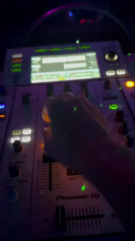 Lâu rồi nghe lại vẫn hay 🥰#xuhuong #dj #nhacremix #vinahouse 