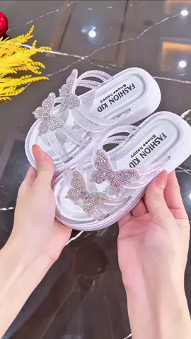 Dép lê đính đá dễ thương cho bé #deple #depbegai #mẹmiko #xuhuong 