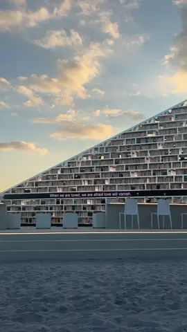 Can’t miss this installment during art basel 🥹 so beautiful #artbasel #miamibeach #Love #beach 