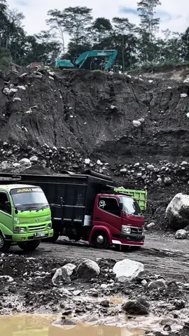 🤩#trukpasirmerapi #trukklaten #glogor_kenong_merapi #klaten24jam #trukmerapi 