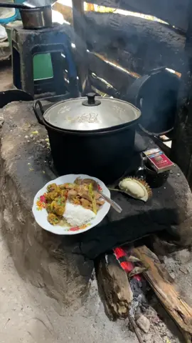 Jangan gori + klotok kremasi.😂🍃 #wonosalam  #jombang24jam  #ngopibosss☕☕☕ 