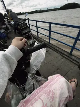 Chúc anh hạnh phúc..🖤