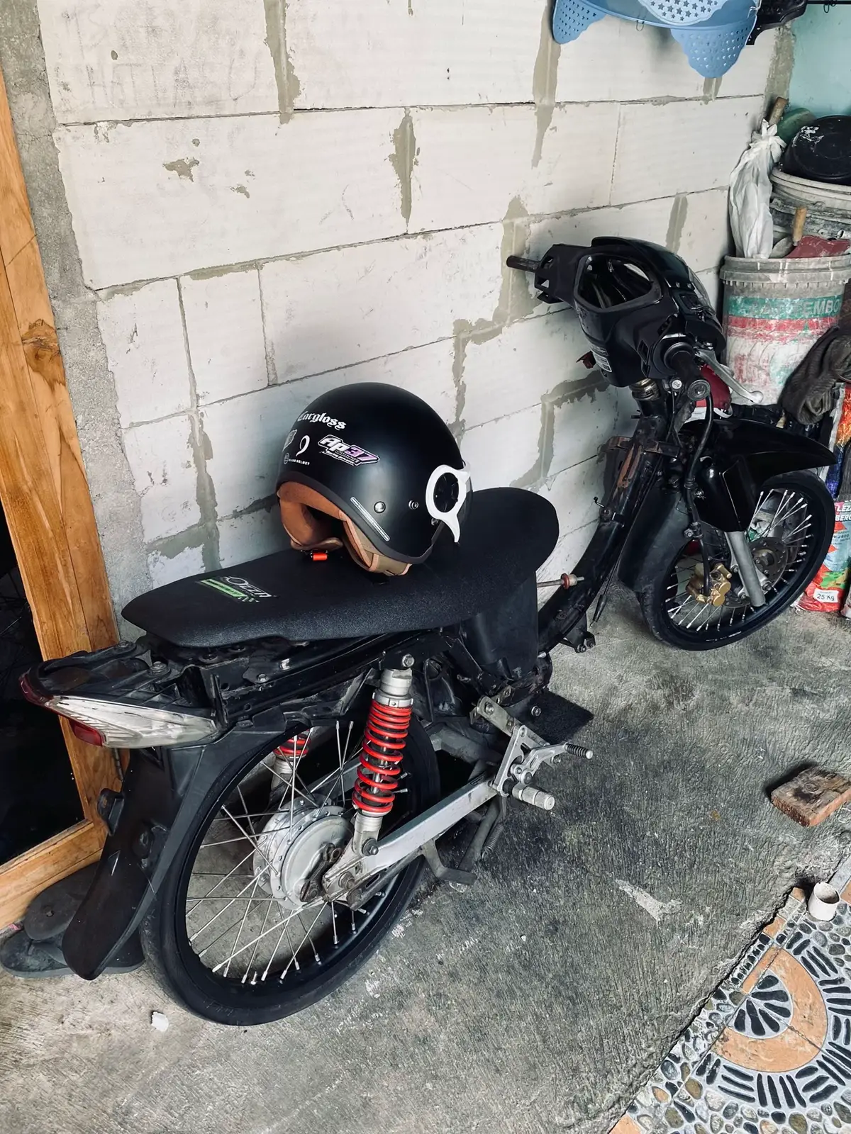 forsale velg rossi rakitan baru jual aja ninggal ban db minat dm 😁🙏🏻