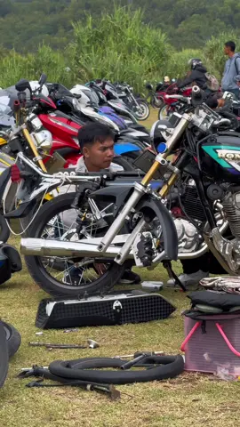 Tag temanmu yg kayak gini 😆 Untung udah beli kuncinya di Keranjang Kuning 🛍️ Jadi aman kalau mau perjalanan jauh 😋 #karangbolong #pacitan 