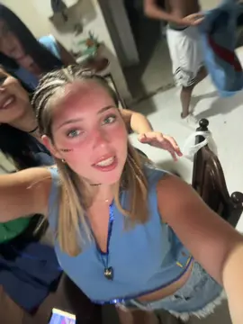 voy a subir la cantidad de tik toks que se me canten