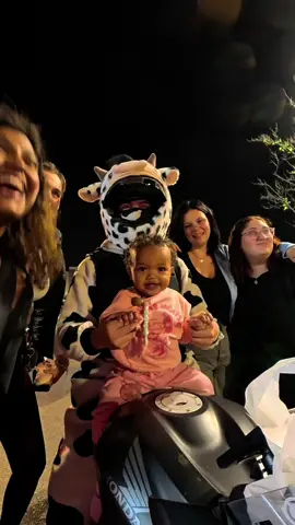 Binky & Brew 🤍🐮🖤 @insta360motorcycling  @insta360 official  #hopecore #wholesome #biker #bikelife #binky 