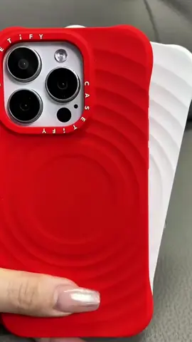 Màu đỏ chuẩn bị đón tết #opdienthoai #casetify 