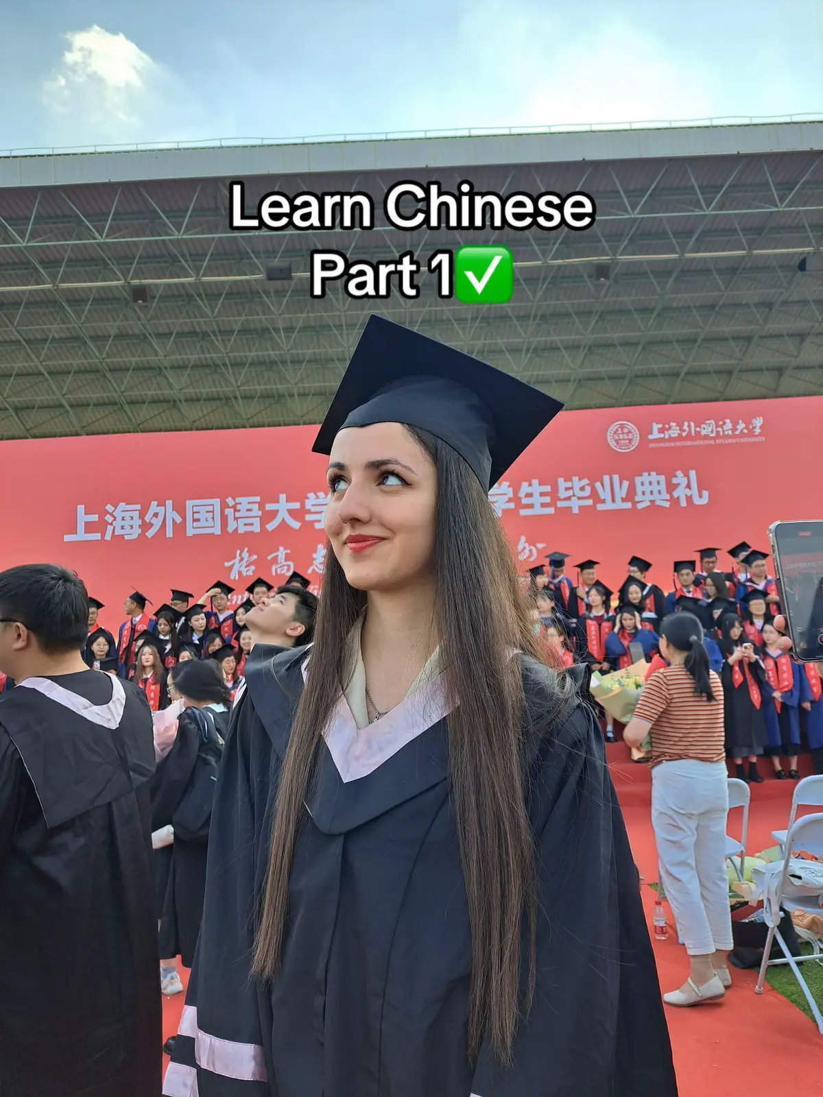 How I Mastered Chinese in 8 Months When I was 17, I won a $13,000 scholarship to study in China for a year. It changed everything. I arrived with zero knowledge of Chinese. Not a word. We were in class from 8:00 a.m. to 9:30 p.m. every single day. Yes, including evenings. No Rest. The goal was clear: get fluent, fast. At first, we learned basic vocabulary. But here’s the twist: after just one month, our teachers stopped speaking English. Entirely. They told us: 