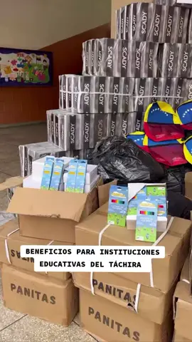 Gracias Gobernador Freddy Bernal y Presidente Nicolás Maduro  Por este dote a las instituciones educativas del estado✊🏻 @Freddy Bernal  @Josué González 