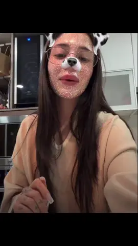 Katteyes dice q westcol no le escribe #ikatteyyes #twxferv_6 @katekeis 💜 