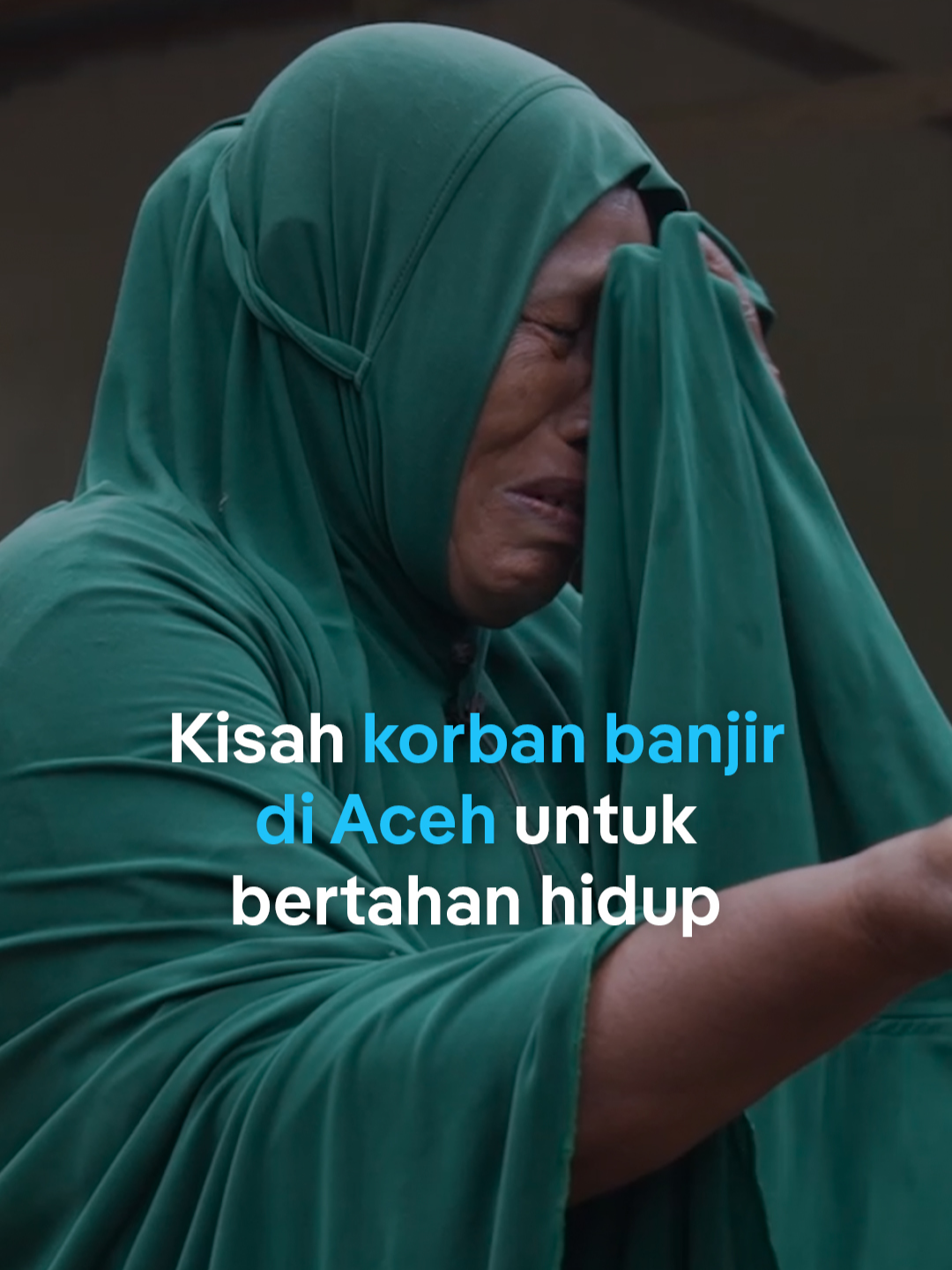 Fatimah dan Syahrial, warga Desa Meunasah Lhok, Kabupaten Pidie Jaya, Aceh, menceritakan kepada Tim DW Indonesia bagaimana mereka berjuang bertahan dari banjir bandang yang menurut mereka terasa seperti tsunami. Di tengah bencana ini, bukan hanya rumah-rumah yang hancur, tetapi juga seekor gajah ditemukan mati di desa mereka. #dwidn