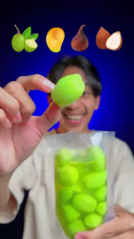 Makan asinan sesuai emoji😱✨ Next makan sesuai emoji apa lagi nih? #funny #food #mukbang #asmr #makan 