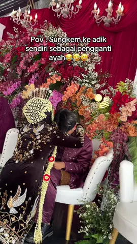 liatnya antara terharu atau ngakak🤣😅 #fyp #contentcreator #weddingcontentcreator #4u #weddingday 