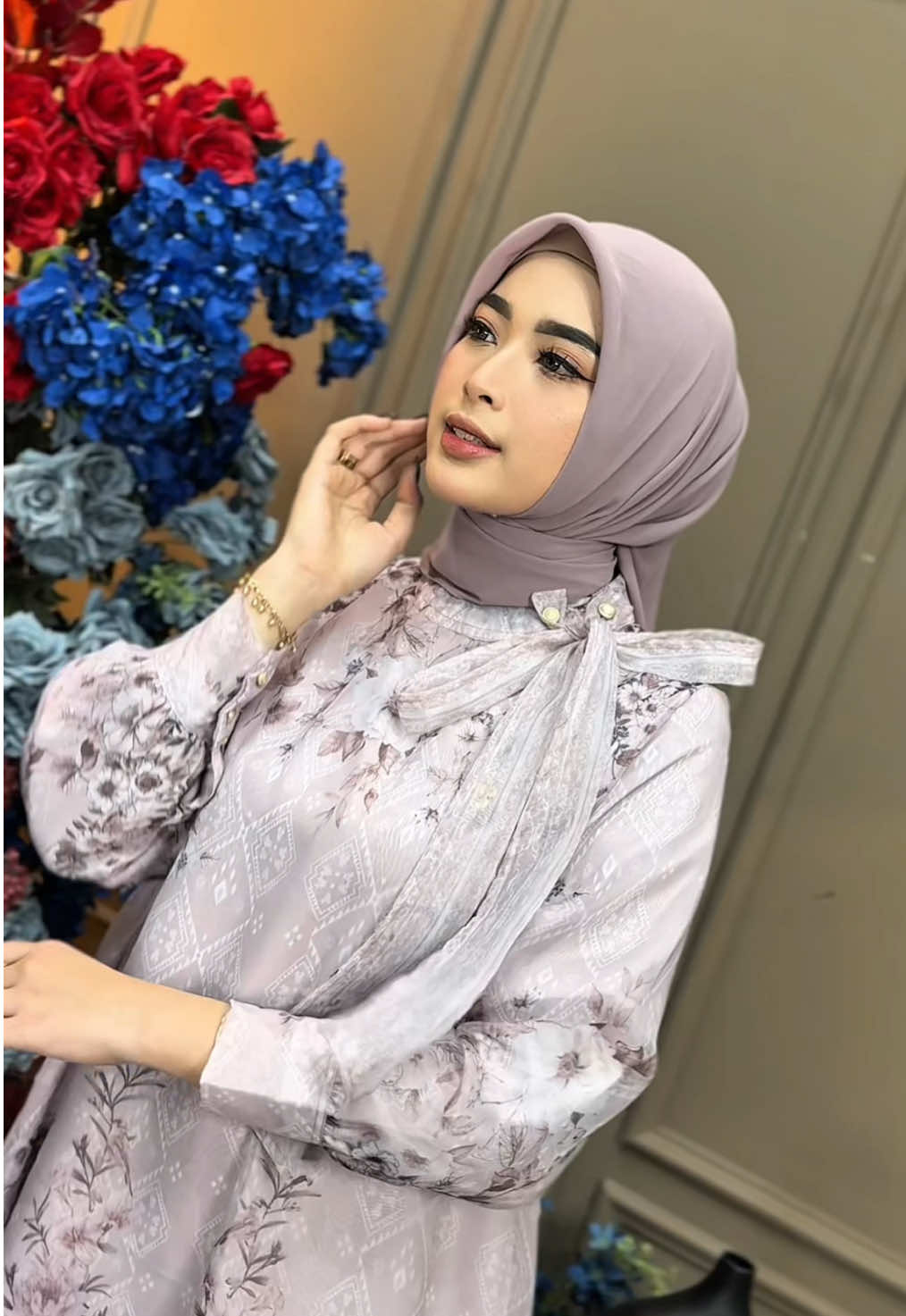 New Collection ✨ Anissa Luxury Dress , Organza Santa lapis Silk by Dumma