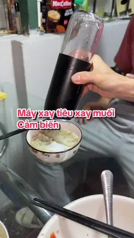 Bộ máy xay tiêu và xay muối cảm biến 😍 #xaytieu #mayxaytieu #mayxaymuoi #food 