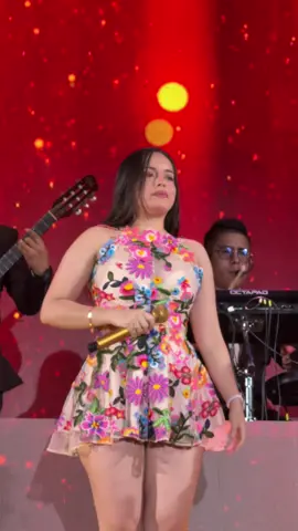 #corazonserrano #cumbiaperuana #flypシ #kiaralozano 