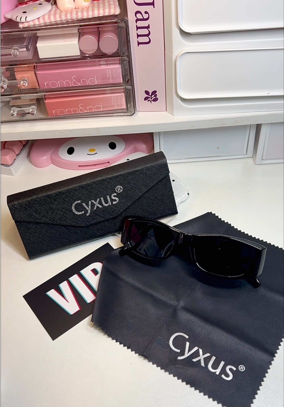 #cyxus #glasses #sunglasses #เเว่นตากันเเดด 
