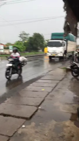 sore dtg+pagi ngerakit+siang panturaan👋🏻😘#foryoupage #beatr17modifikasi #pengunaring17 #foryoupage_tik_tok #beatdeluxemodifikasi 