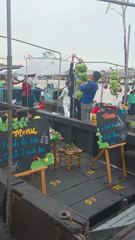 #Chợ nổi Cái Bè