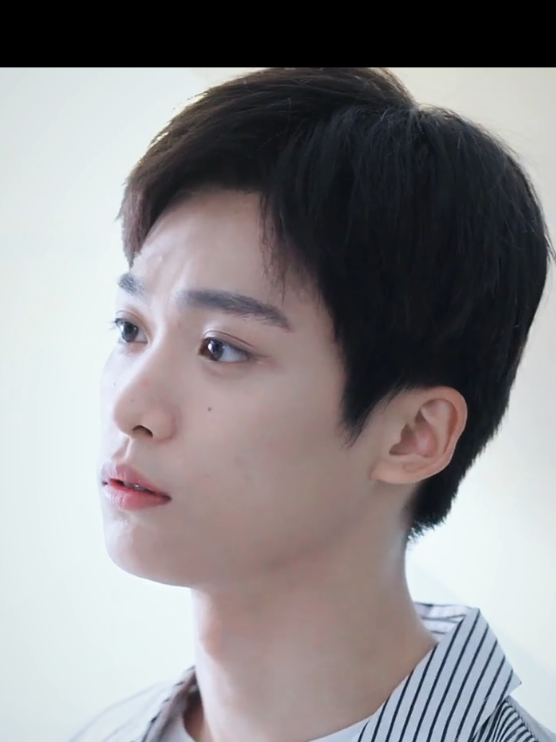 สายตายัยจื่ออรักอิพี่มาก..ดูคลิปเก่าชีรีย์วนไปพอให้หายคิดถึงเเต่คิดถึงกว่าเดิมอีก🐟⚡️#tianxuning #ZiYu #Revengedlove 