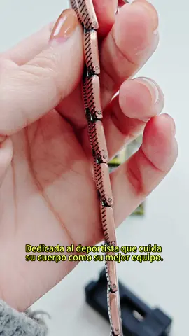 I thought it was just a fancy gimmick.#CopperBracelet  #MagneticTherapy #JointPainRelief #ArthritisRelief #NaturalPainRelief 