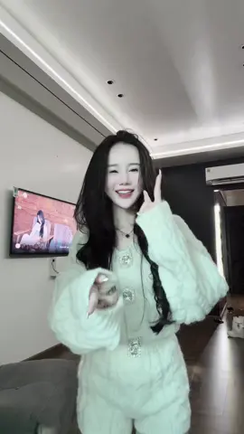 Con phải có trách nhiệm với bông hồng mà con đã cảm hoá 🫧