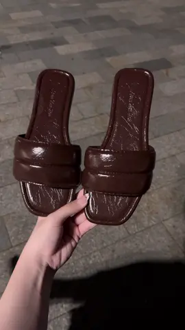 Dép lê quai ngang xinh#depnu #depnuthoitrang #depgiare #depnuxinh #xhtiktok 