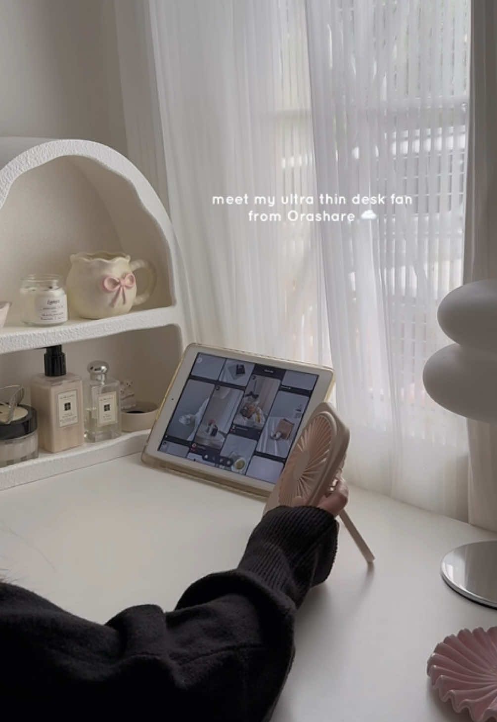 ultra thin desk fan from @Orashareph ✨☁️ #orashare #orasharedeskfan #deskfan #fan 