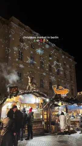 📍Weihnachtsmärkte, Berlin, Germany 🇩🇪🎄❄️🎁✨ #weihnachtsmarkt #berlin #christmascountdown #christmasmarket #christmas  Berlin, Germany, Weihnachtsmarkt, Weihnachtsmärkte, Berlin Christmas, Berlin Vibes, German Christmas Market, Europe Winter Travel, Christmas In Europe, Berlin Holiday, Berlin Life, Travel Vlog, Christmas Market, Travel Europe, Berlin Germany, Berlin Travel Guide, Travel Aesthetic, Festive Season, Holiday Travel, Visit Berlin, Christmas Market in Berlin Germany, Holiday Vibes, Christmas in Berlin